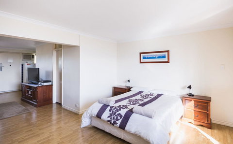 Studio 305 - Accommodation Cooktown 1