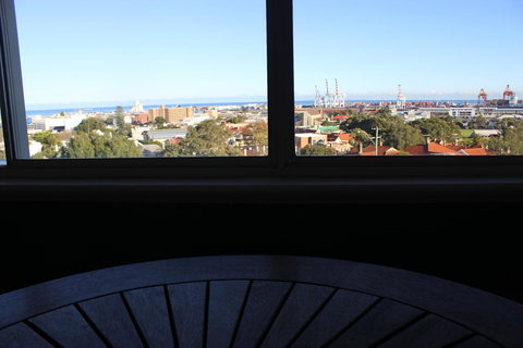 Studio 305 - Accommodation Cooktown 4