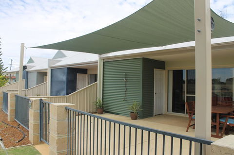 Seas The Day - Jurien Bay - Accommodation Cooktown 14
