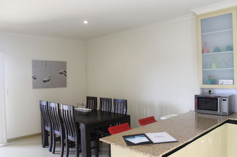 Seas The Day - Jurien Bay - Accommodation Cooktown 2