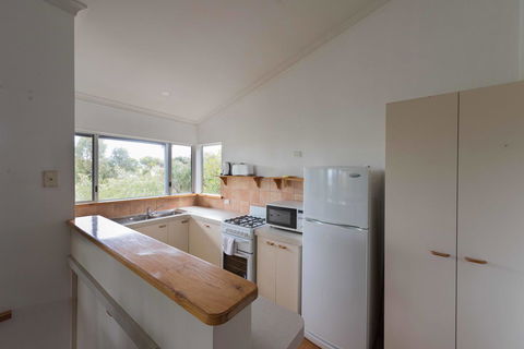 Peppy Beach Ocean Views - Accommodation Cooktown 5