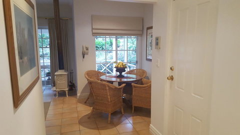 Two Sisters Chalets - Accommodation Cooktown 9