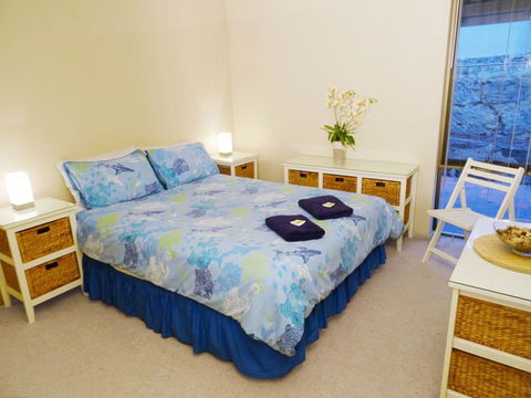 Scarborough & Absolutely Beachfront - Accommodation Cooktown 13