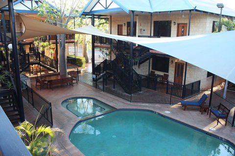 Apartments At Blue Seas Resort - Accommodation Cooktown 15