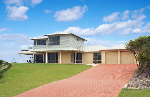Searenity - Accommodation Cooktown 17