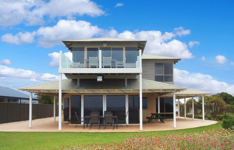 Searenity - Accommodation Cooktown 7