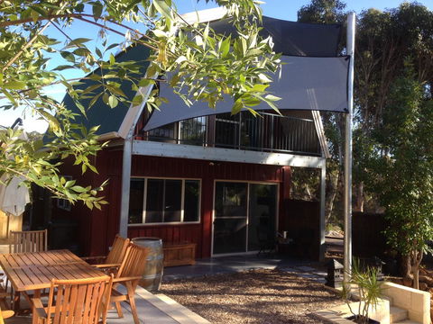 Dunsborough Barn Stay - Accommodation Cooktown 5