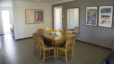 Relax, Bright & Airy Garden Villa - Accommodation Cooktown 16