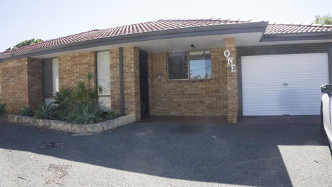 Relax, Bright & Airy Garden Villa - Accommodation Cooktown 20