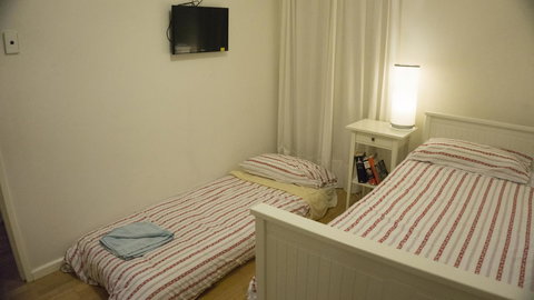 Relax, Bright & Airy Garden Villa - Accommodation Cooktown 10