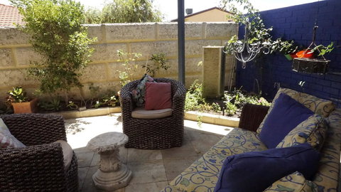 Relax, Bright & Airy Garden Villa - Accommodation Cooktown 0