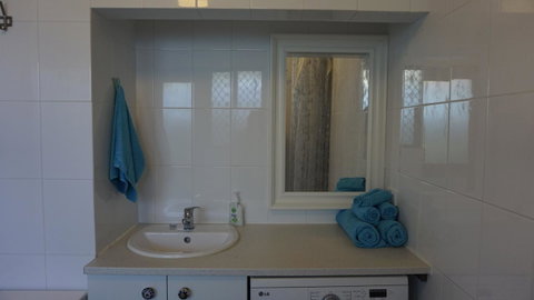 Relax, Bright & Airy Garden Villa - Accommodation Cooktown 42