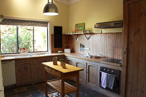 Bickley Valley Cottage - Accommodation Cooktown 5