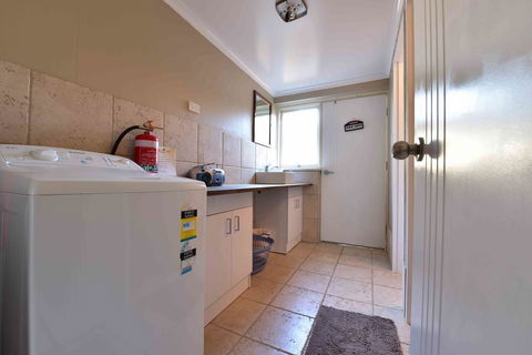 Kalbarri Sunset Villa - Accommodation Cooktown 24