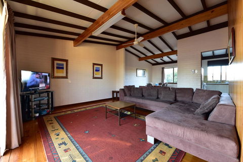 Kalbarri Sunset Villa - Accommodation Cooktown 13