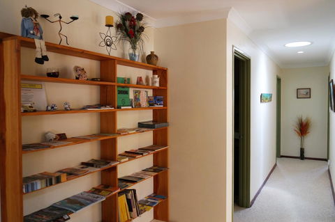 Eleebana Guest House - Accommodation Cooktown 42