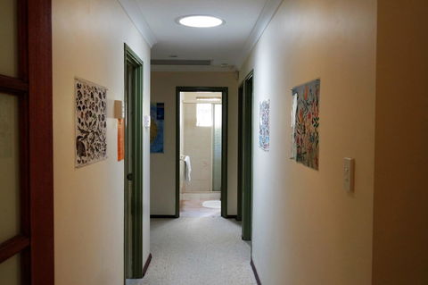 Eleebana Guest House - Accommodation Cooktown 44