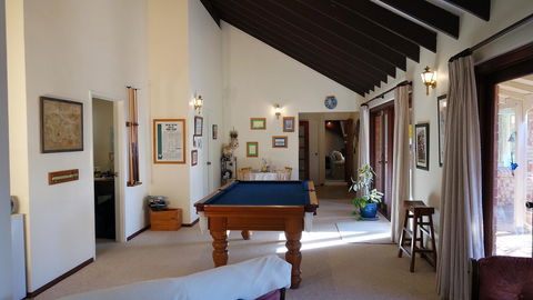 Eleebana Guest House - Accommodation Cooktown 9