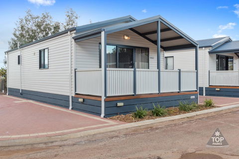 Jurien Bay Tourist Park - Accommodation Cooktown 0