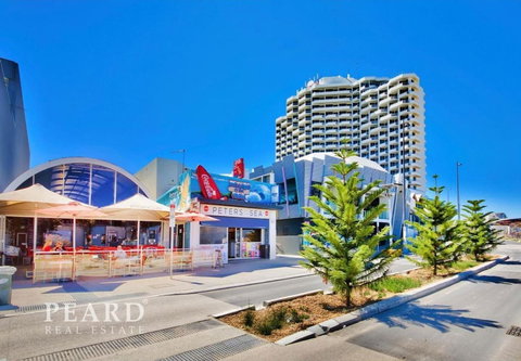 Scarborough Beach, Perth - Sun & Surf Villa - Accommodation Cooktown 7