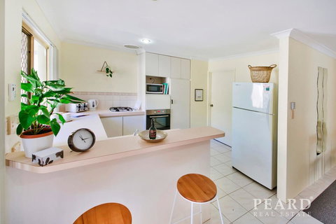 Scarborough Beach, Perth - Sun & Surf Villa - Accommodation Cooktown 16