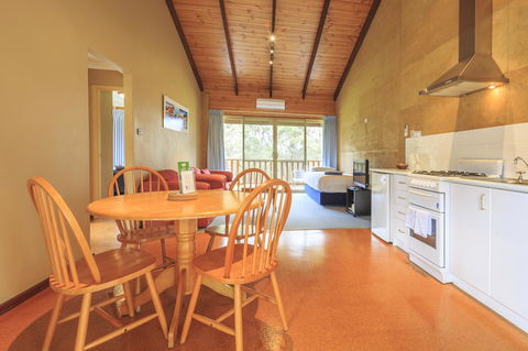 The Koorabup Motel - Accommodation Cooktown 4