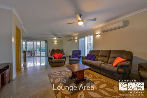 13 Learmonth Street - Close To Town Centre - Accommodation Cooktown 2