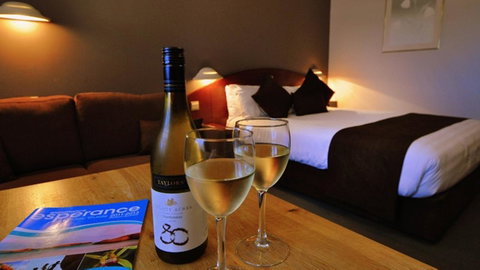 Hospitality Esperance SureStay Collection By Best Western - Accommodation Cooktown 1