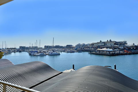 Dolphin Quay Apartments - Accommodation Cooktown 13