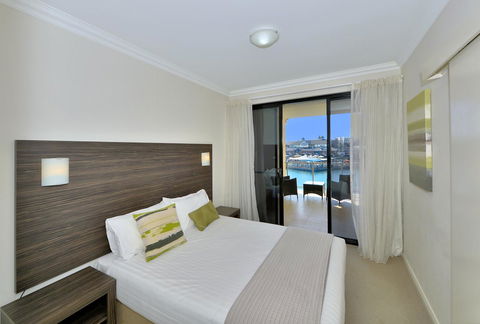 Dolphin Quay Apartments - Accommodation Cooktown 1