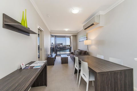 Dolphin Quay Apartments - Accommodation Cooktown 33