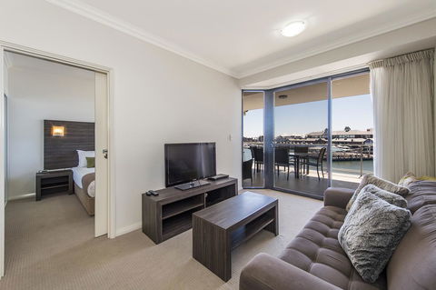 Dolphin Quay Apartments - Accommodation Cooktown 31