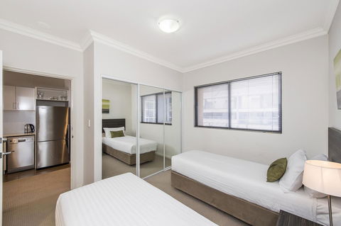 Dolphin Quay Apartments - Accommodation Cooktown 43