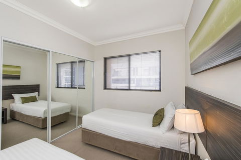 Dolphin Quay Apartments - Accommodation Cooktown 41