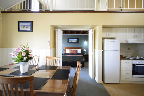 The Jetty Resort - Accommodation Cooktown 4