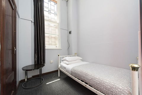 The Old Swan Barracks - Accommodation Cooktown 23
