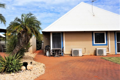 Osprey Holiday Village Unit 213 1 Bedroom - Accommodation Cooktown 1