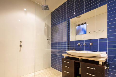 Arthouse - Accommodation Cooktown 22