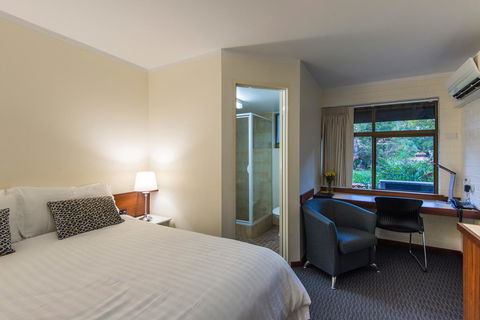 Trinity On Hampden - Accommodation Cooktown 4