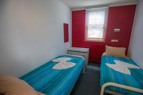 Townsend Lodge - Accommodation Cooktown 1