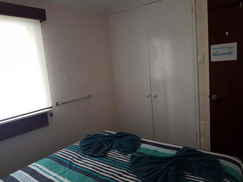 Townsend Lodge - Accommodation Cooktown 2