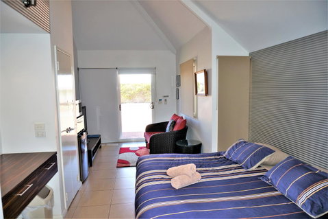 Osprey Holiday Village Unit 203 1 Bedroom - Accommodation Cooktown 5