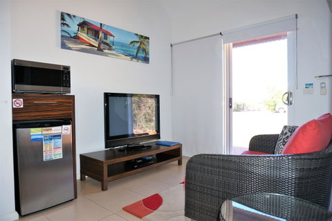 Osprey Holiday Village Unit 203 1 Bedroom - Accommodation Cooktown 7