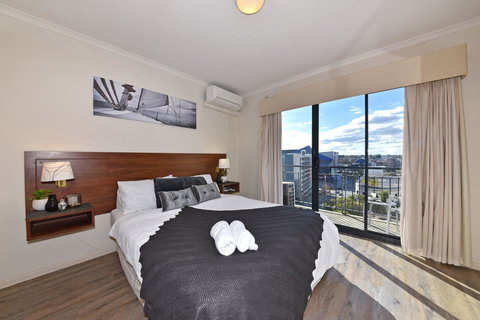 Inner Perth CBD 1X1 Apartment: 605451 - Accommodation Cooktown 0