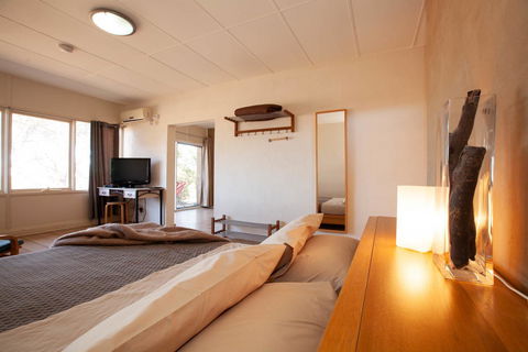 EUCLA MOTOR HOTEL - Accommodation Cooktown 15