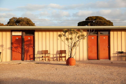 EUCLA MOTOR HOTEL - Accommodation Cooktown 7