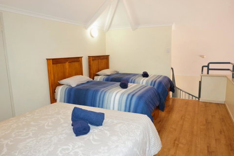 Osprey Holiday Village Unit 119 - Accommodation Cooktown 9