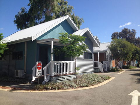 Mandurah Ocean Marina Chalets - Accommodation Cooktown 38