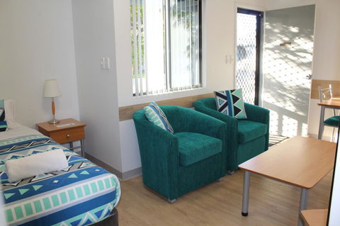 Mandurah Ocean Marina Chalets - Accommodation Cooktown 33
