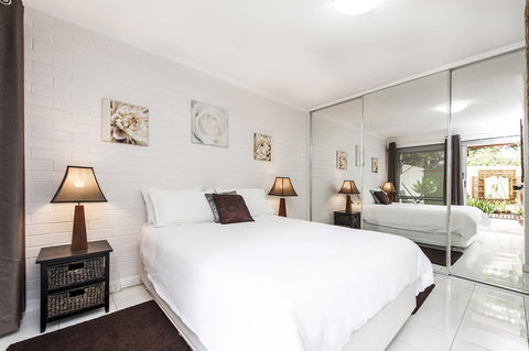 Rosalie 02 - Accommodation Cooktown 10